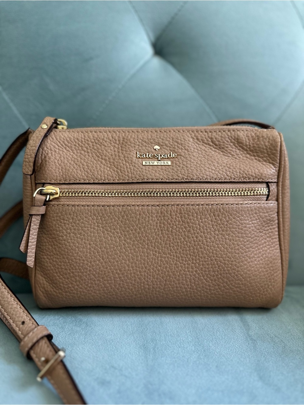 kate spade tan pebbled leather crossbody with gold hardware